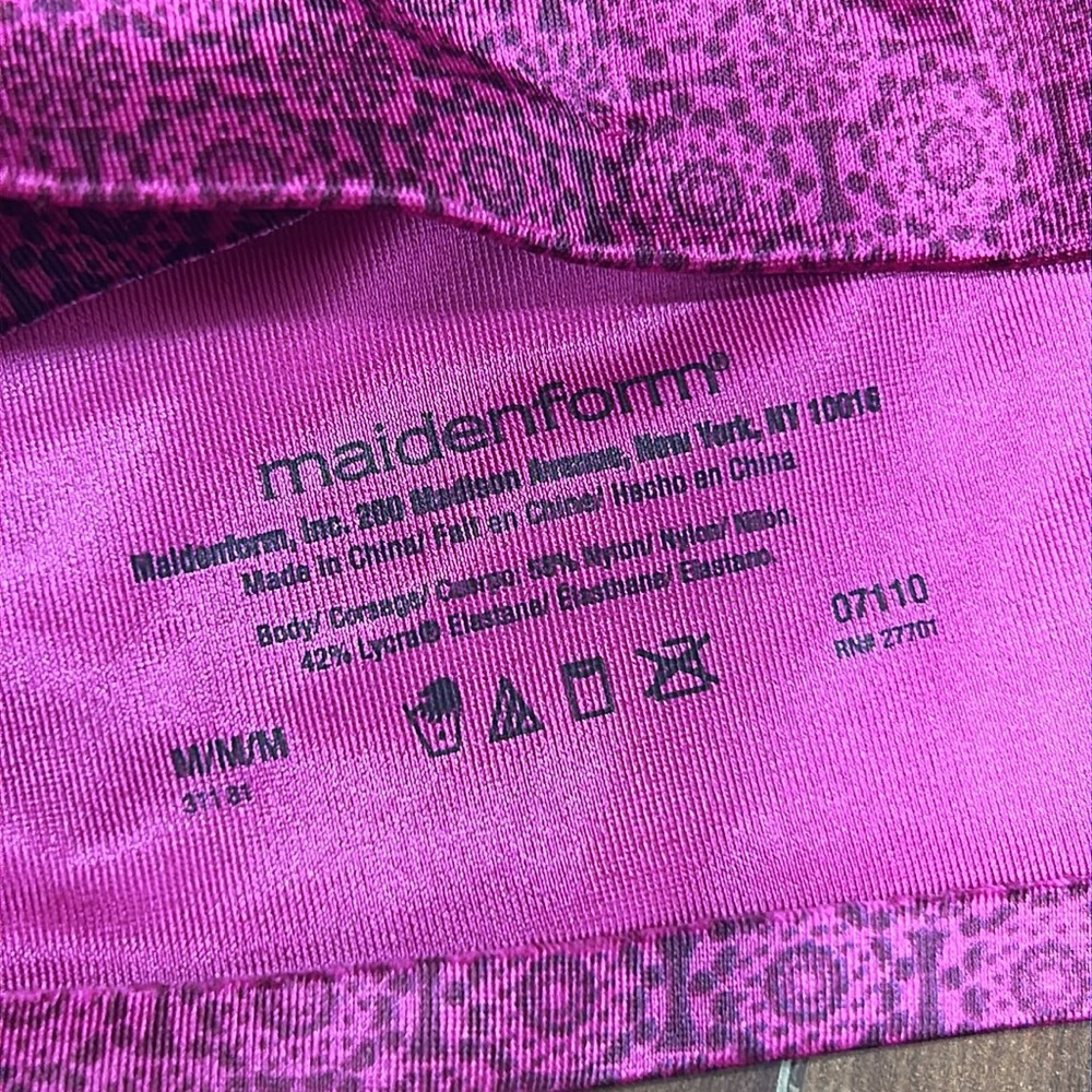 Medium Maidenform Pink Patterned Lightly Lined Br… - image 3